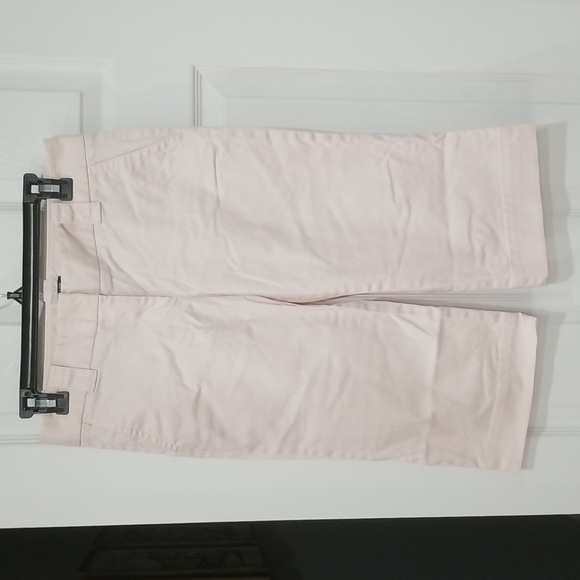 J.Crew Stretch Favorite Fit Powder Pink Capri Chino Shorts - Picture 1 of 9